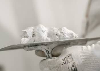 Propiedades higrotérmicas y comportamiento de morteros, yesos y revocos históricos: análisis técnico para la conservación del patrimonio